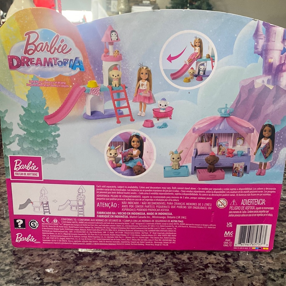 New Barbie Dreamtopia - Picture 2 of 2